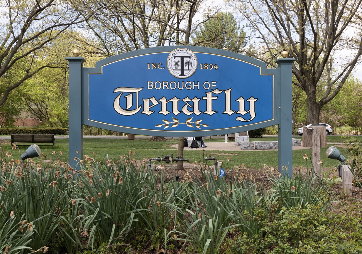 Tenafly, NJ street view